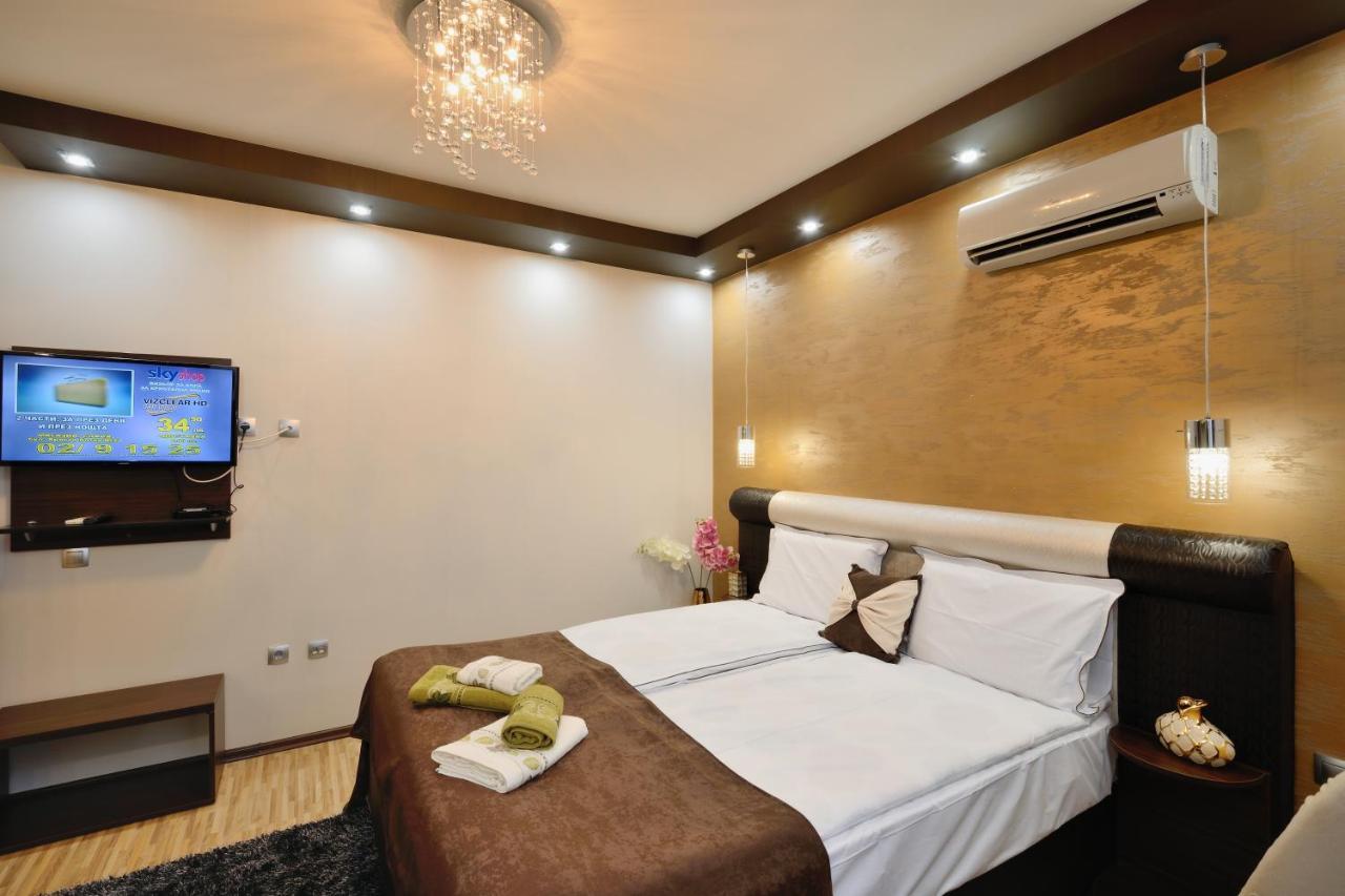 Fantasy Apartaments And Studios Avenue Комплекс Фантазия Хисаря Ngoại thất bức ảnh