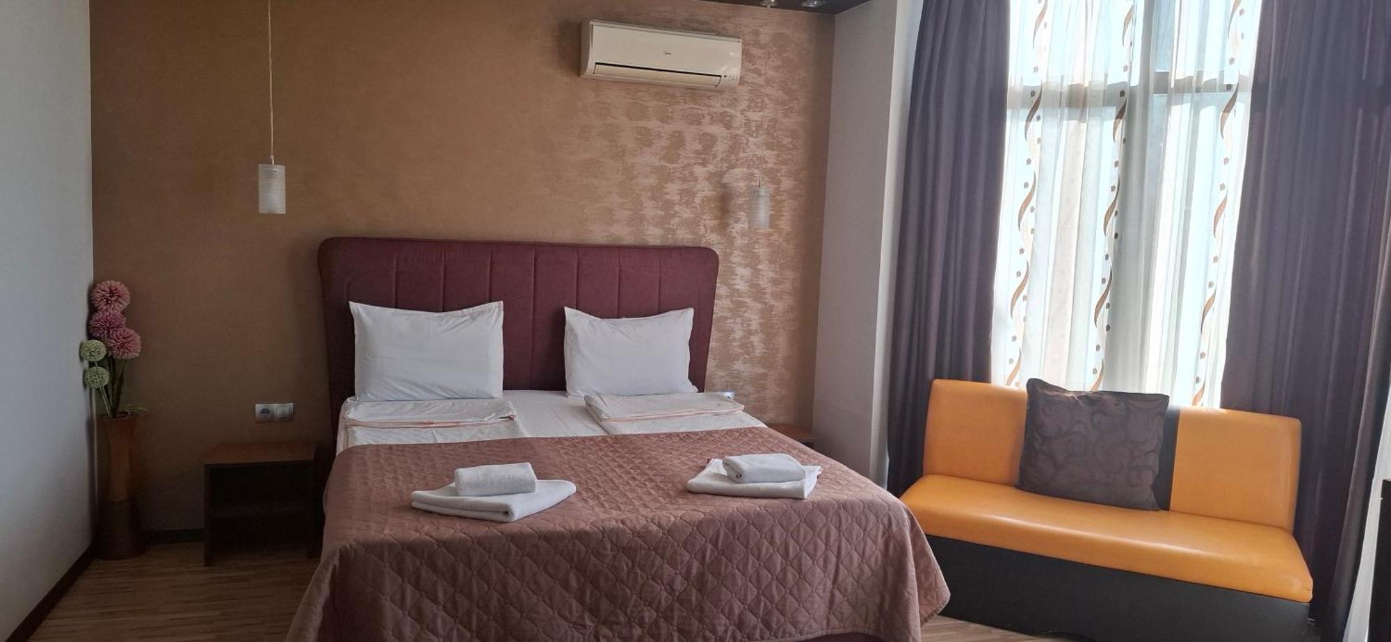 Fantasy Apartaments And Studios Avenue Комплекс Фантазия Хисаря Ngoại thất bức ảnh